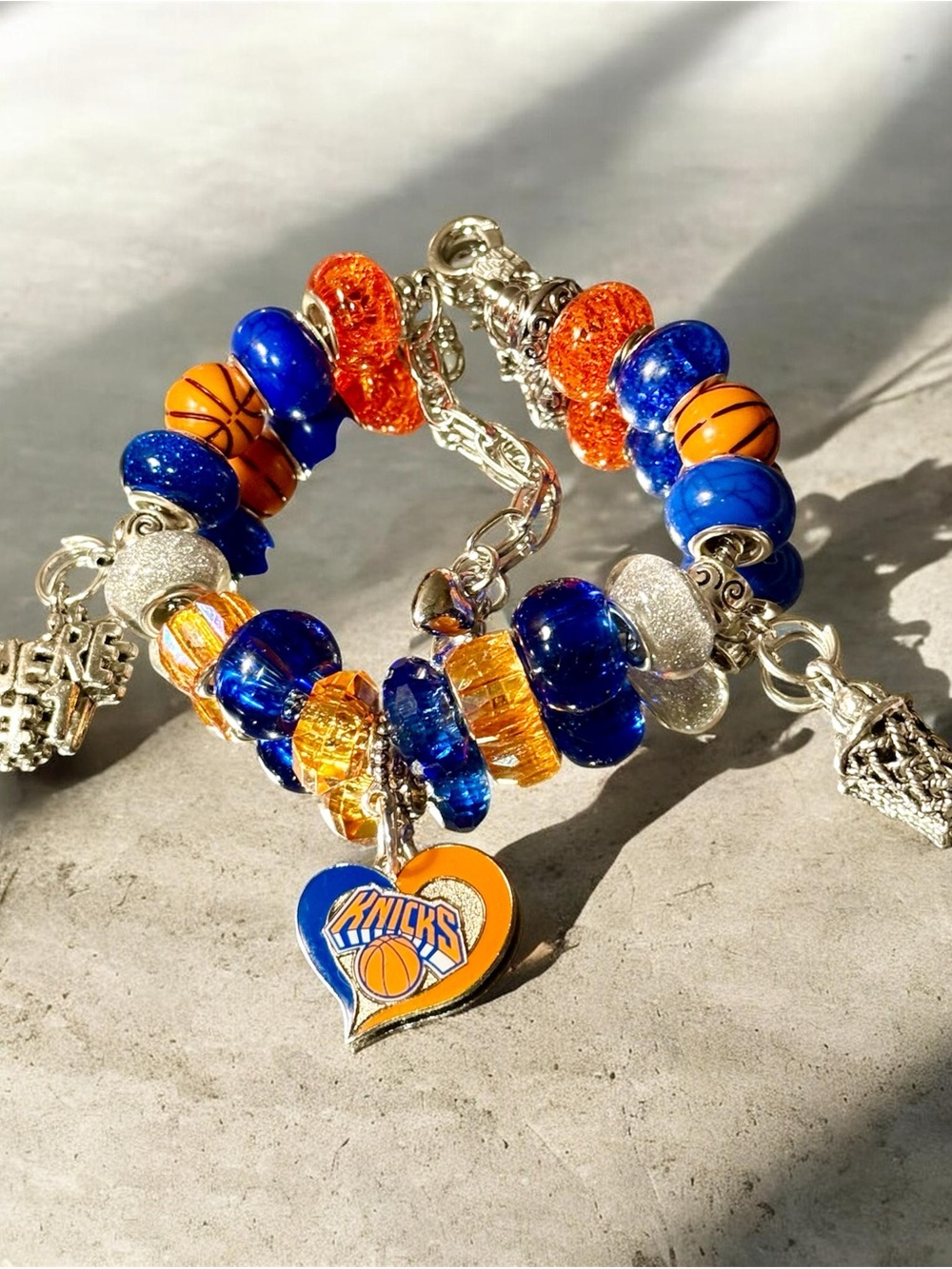 New York Knicks Beaded Charm Bracelet